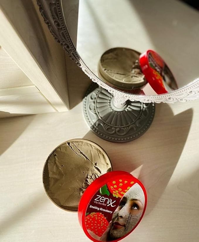 ماسک شاداب کننده خاک رس و توت فرنگی زنیکس Zenix